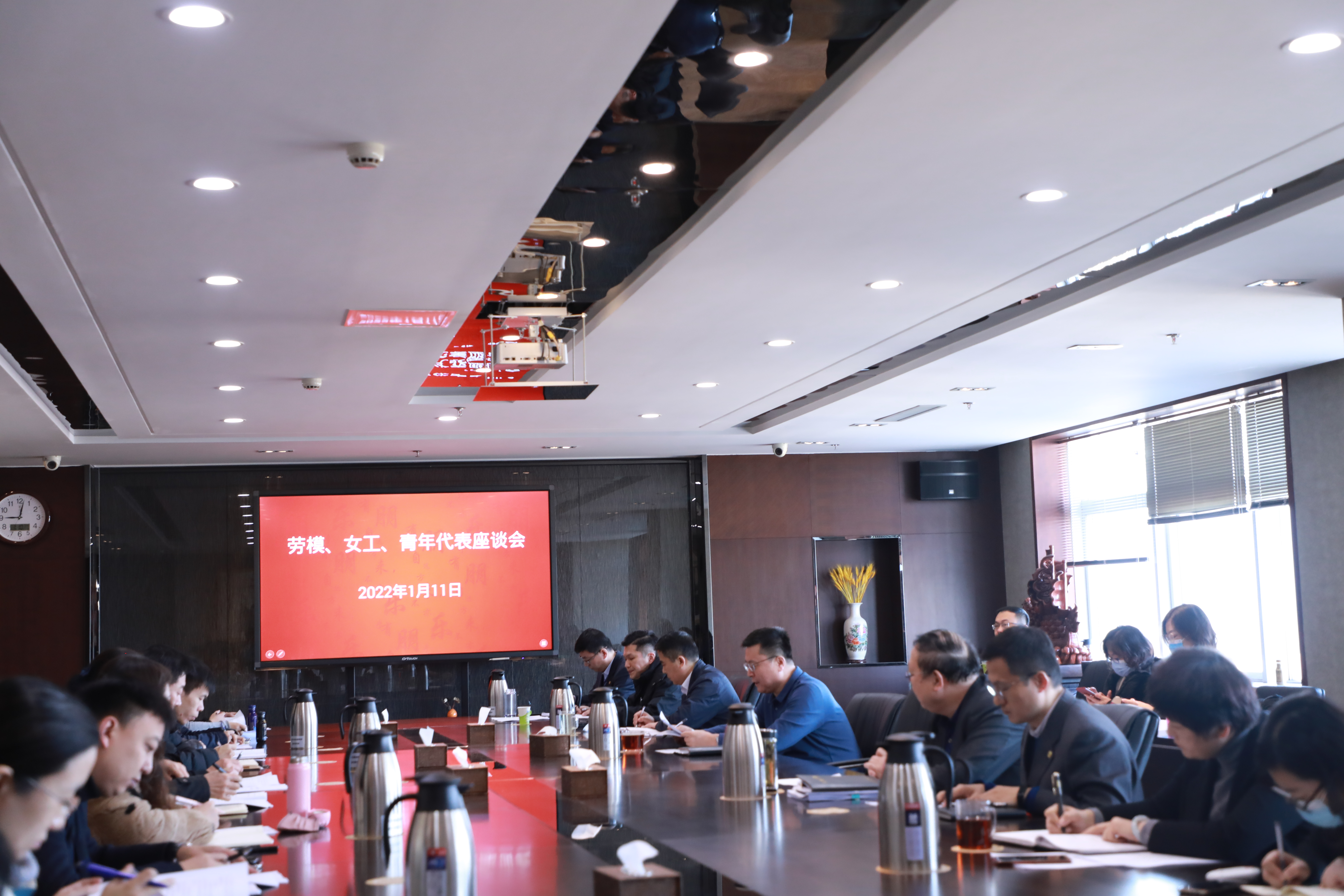 a61d717eef130b85e0dee550ff5a84f6.jpg a61d717eef130b85e0dee550ff5a84f6.jpg